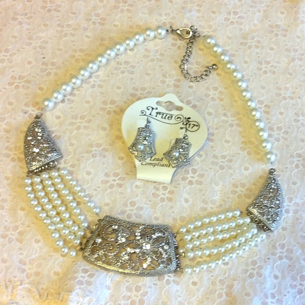 Vintage NEW True Clear Crystal Silver Floral Pendant Earrings VTG Pearl Necklace